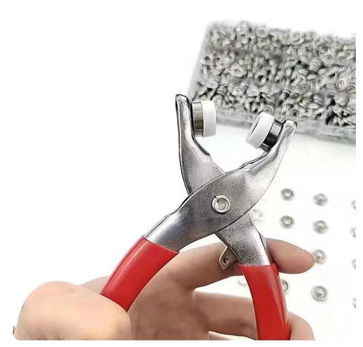PINCE À ŒILLETS AVEC KIT D’ŒILLETS MÉTALLIQUES